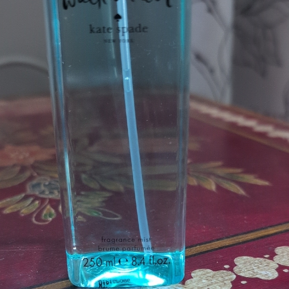 Kate Spade Walk On Air Body Mist - Picture 3 of 4